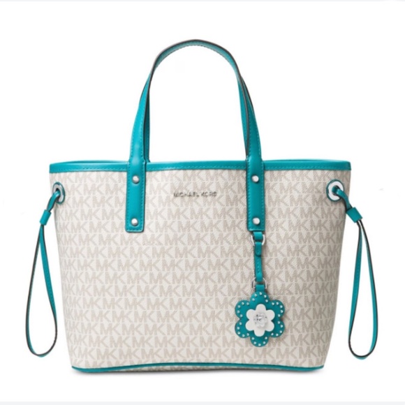 Michael Kors Handbags - Michael Kors Large "Carter" Vanilla/Teal Market Tote NWOT